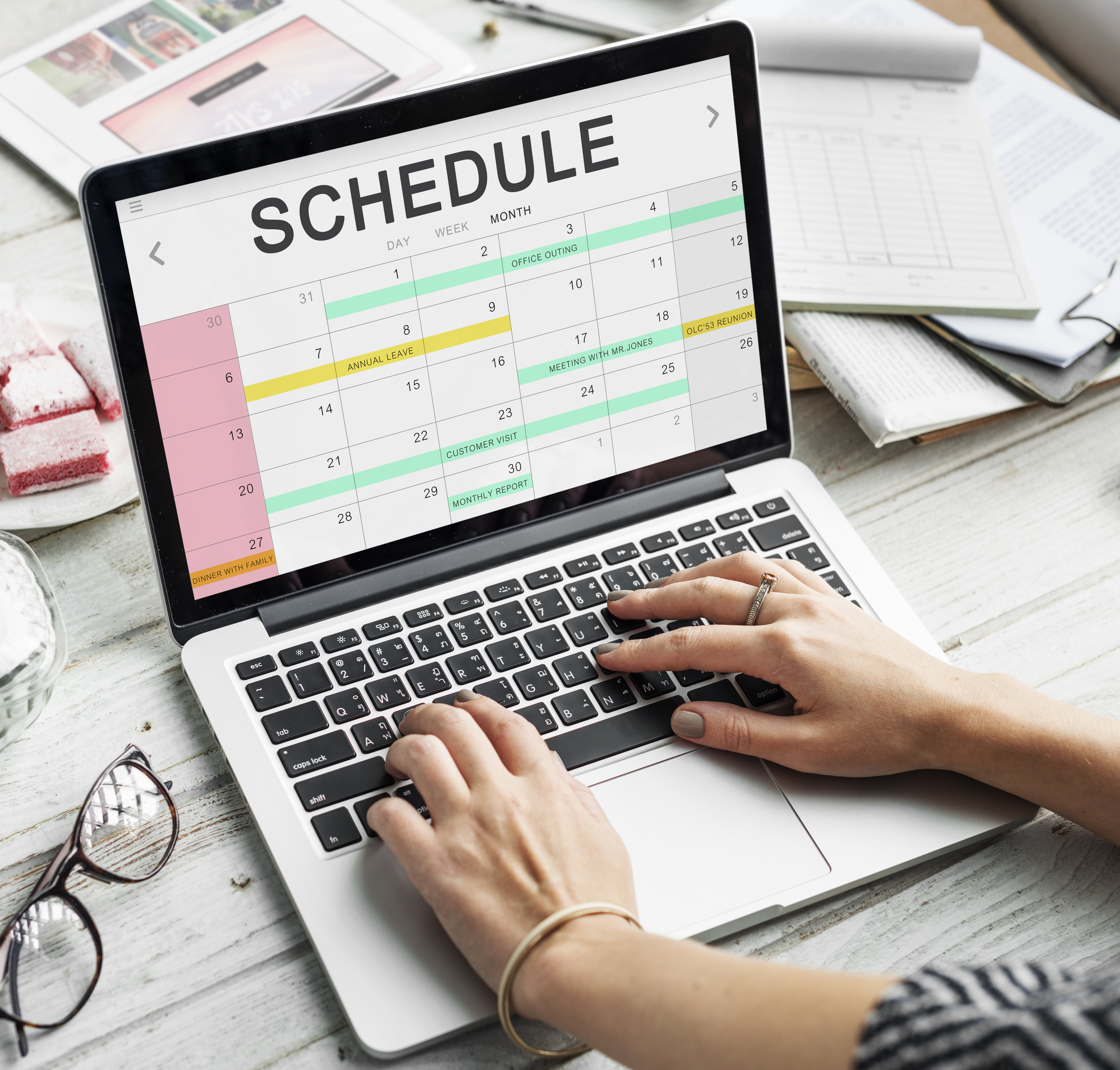 Jadwal Tahunan